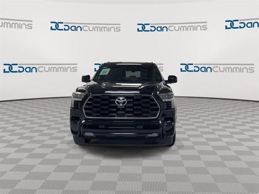 2023 Toyota Sequoia SR5