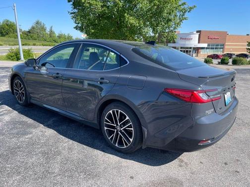 UNDERGROUND 2025 Toyota Camry XLE