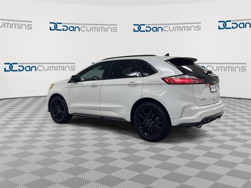 2021 Ford Edge ST Line