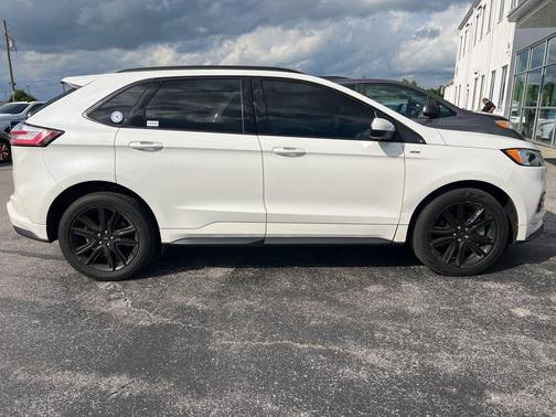 2021 Ford Edge ST Line