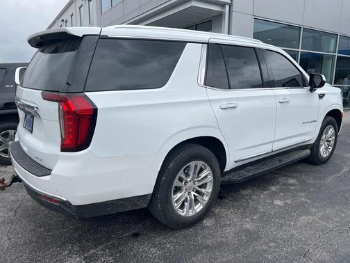2021 GMC Yukon SLT