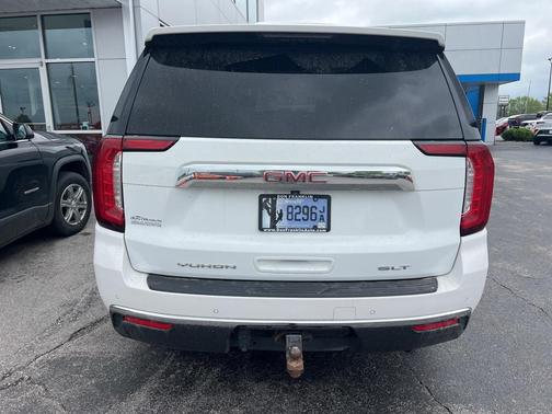 2021 GMC Yukon SLT