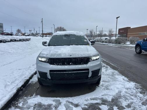 2024 Jeep Grand Cherokee L Laredo