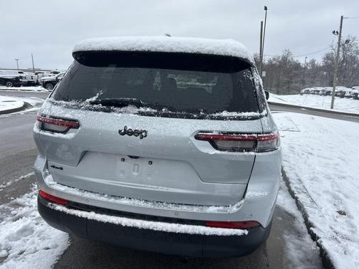 2024 Jeep Grand Cherokee L Laredo