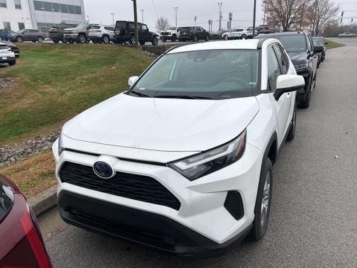 2024 Toyota RAV4 Hybrid XLE