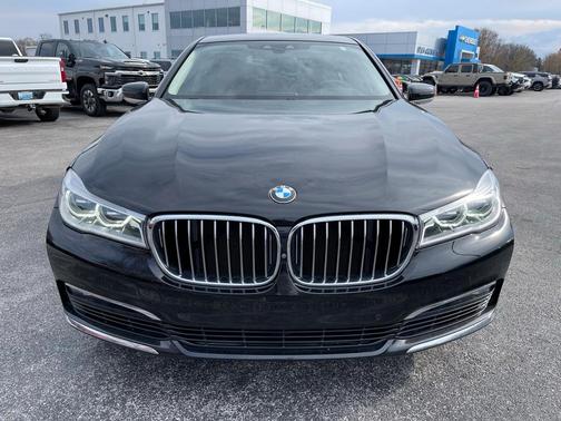2016 BMW 750 i xDrive