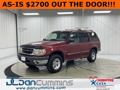 Photo 1 of 42 of 2001 Ford Explorer XLT