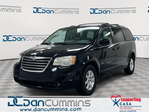 2008 Chrysler Town & Country Touring