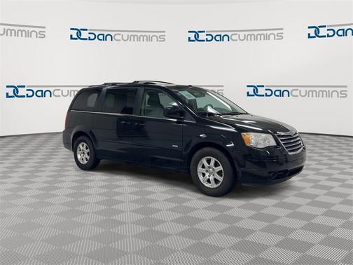 2008 Chrysler Town & Country Touring