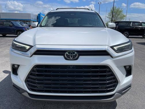 2024 Toyota Grand Highlander XLE