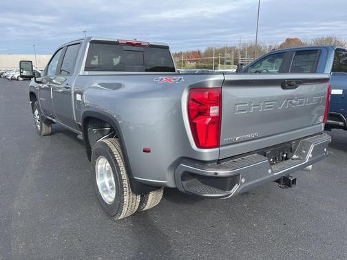 2026 Chevrolet Silverado 3500 LT