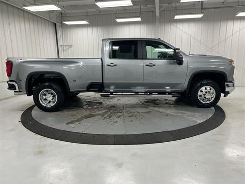 2026 Chevrolet Silverado 3500 LT