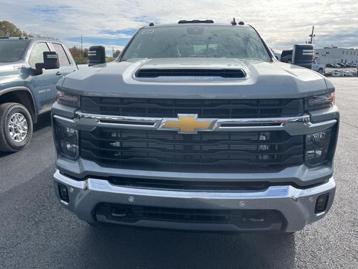 2026 Chevrolet Silverado 3500 LT