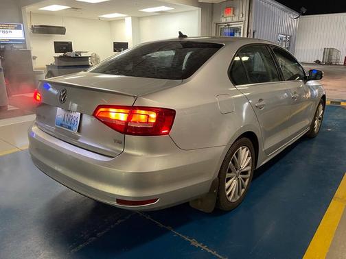 2015 Volkswagen Jetta 1.8T SE