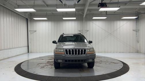 2002 Jeep Grand Cherokee Sport