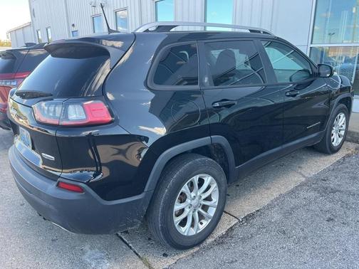 2020 Jeep Cherokee Latitude