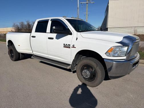 2016 RAM 3500 Tradesman