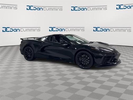 2025 Chevrolet Corvette Stingray w/1LT