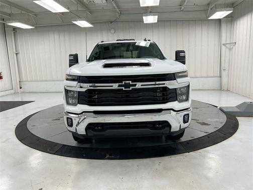 2026 Chevrolet Silverado 3500 LT