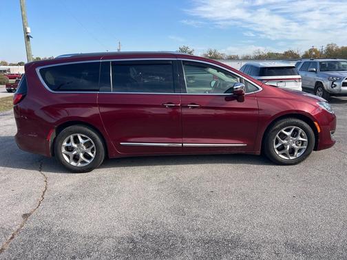 2018 Chrysler Pacifica Limited