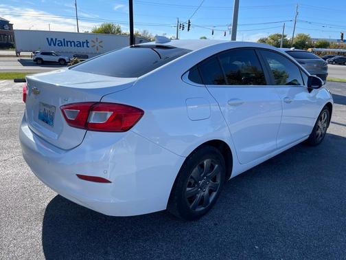 2019 Chevrolet Cruze LT