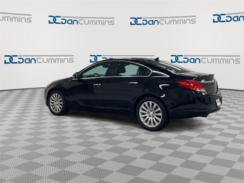 2012 Buick Regal Premium 1