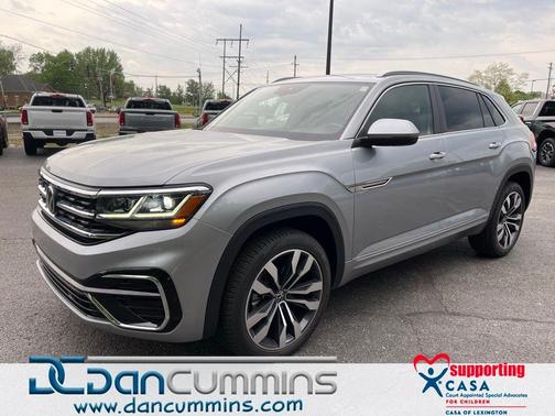 Pyrite Silver Metallic 2021 Volkswagen Atlas Cross Sport 3.6L V6 SEL R-Line