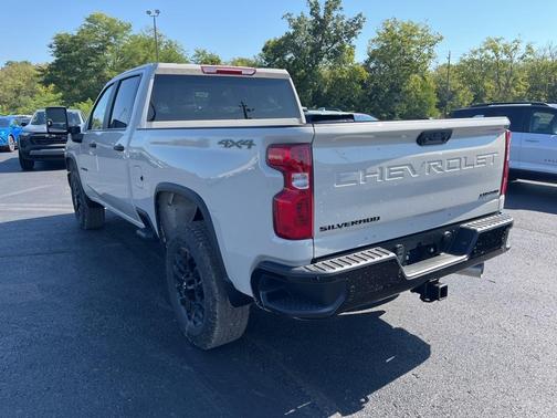 2026 Chevrolet Silverado 2500 Custom