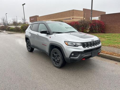 2023 Jeep Compass Trailhawk