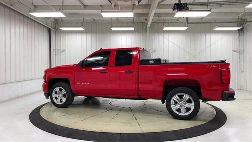 2018 Chevrolet Silverado 1500 Custom