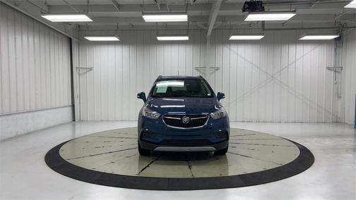 Photo 3 of 27 of 2019 Buick Encore Preferred