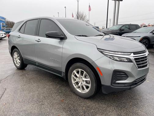 2023 Chevrolet Equinox LS
