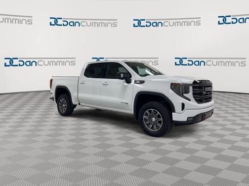 Summit White 2025 GMC Sierra 1500 AT4