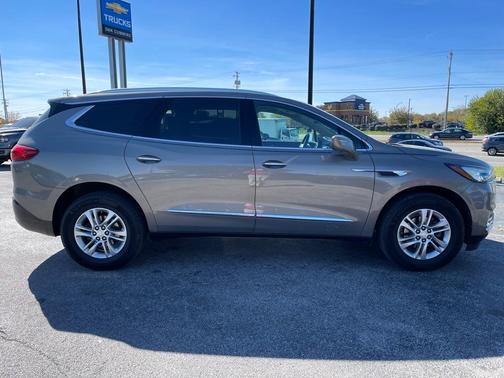 2018 Buick Enclave Essence