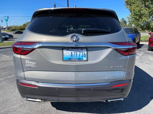 2018 Buick Enclave Essence