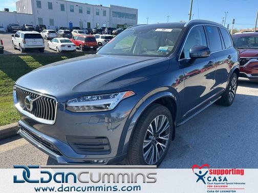 2021 Volvo XC90 T5 Momentum 7 Passenger
