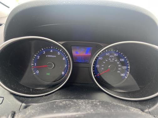 2012 Hyundai TUCSON GLS