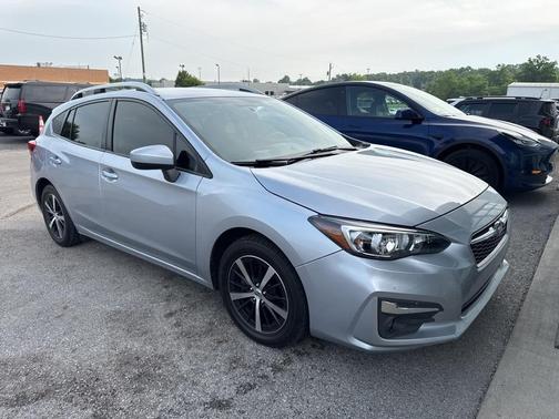 2019 Subaru Impreza 2.0i Premium