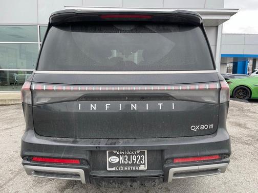 2025 INFINITI QX80 SENSORY