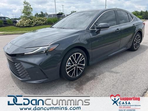 2025 Toyota Camry XLE
