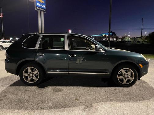 2003 Porsche Cayenne S