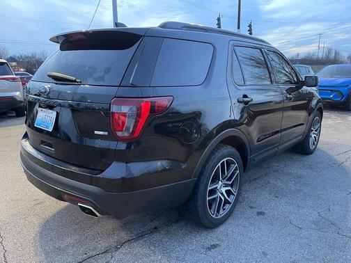 2016 Ford Explorer Sport