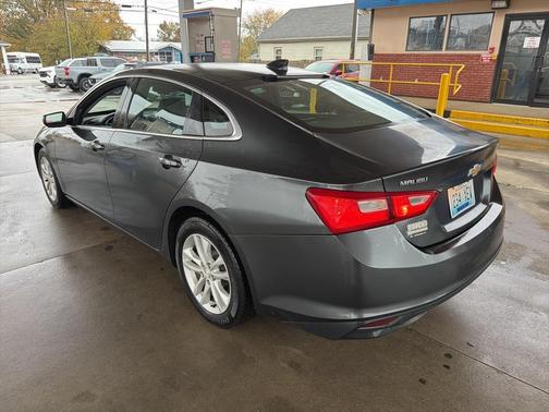 2017 Chevrolet Malibu 1LT
