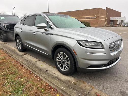 2021 Lincoln Nautilus Reserve