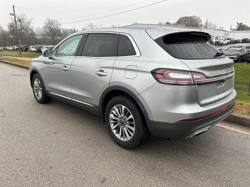 2021 Lincoln Nautilus Reserve