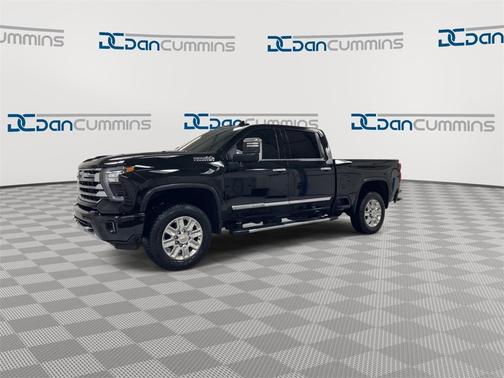 2025 Chevrolet Silverado 2500 High Country