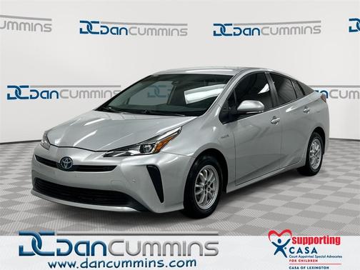 2022 Toyota Prius LE