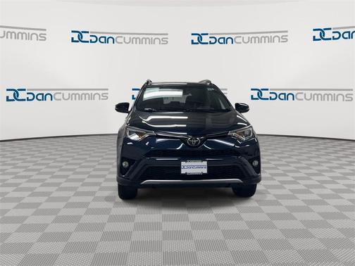 2018 Toyota RAV4 SE