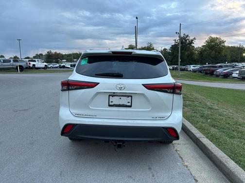 2023 Toyota Highlander XLE