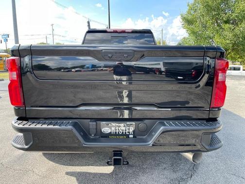 2024 Chevrolet Silverado 3500 High Country